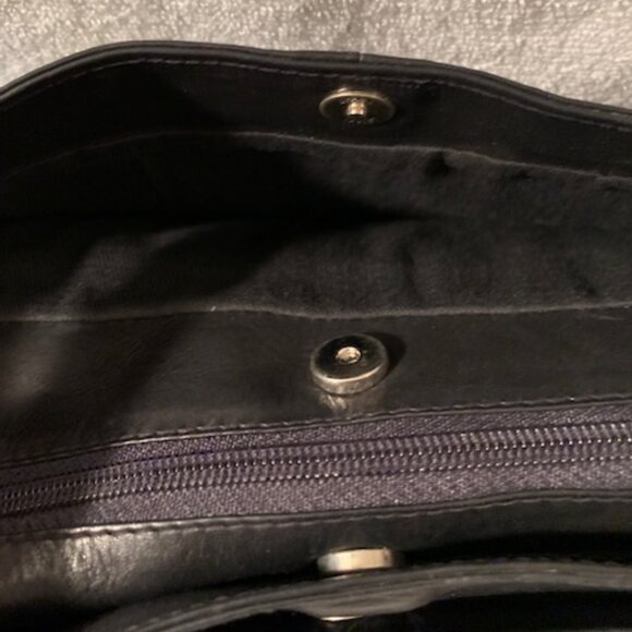 2 x *HP* Kenneth Cole black and white leather shoulder bag. NWOT - Picture 5 of 14